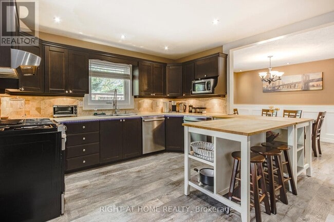 Building Photo - 119 Timcourt Dr
