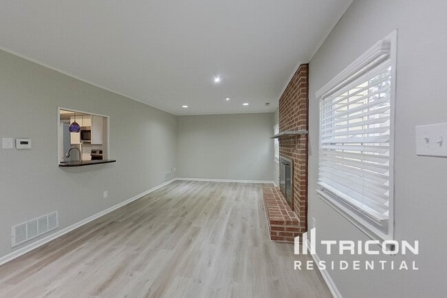 Building Photo - 22 Beaver Hill Rd