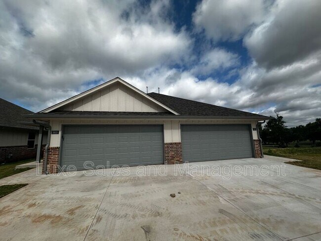 Building Photo - 3713 Franks Way