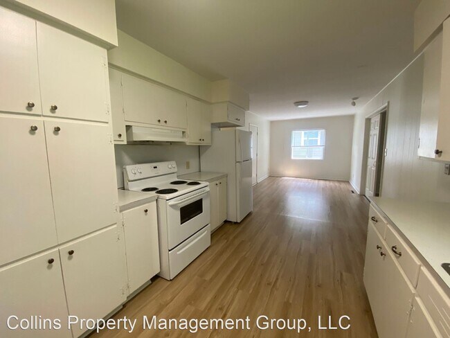 Building Photo - 4 br, 2 bath House - 2144 E. Monroe St.