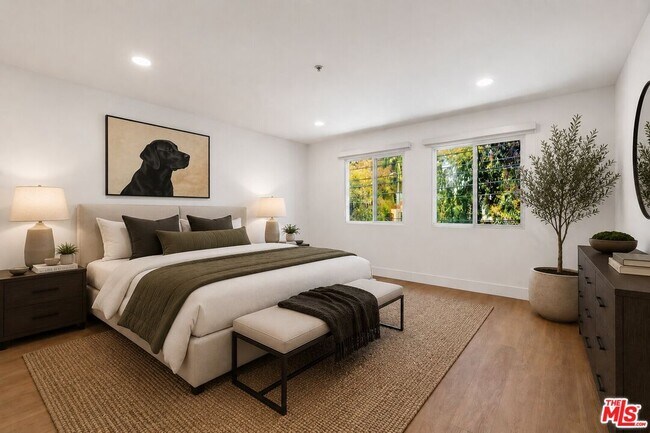 Foto del edificio - 16100 Sunset Blvd