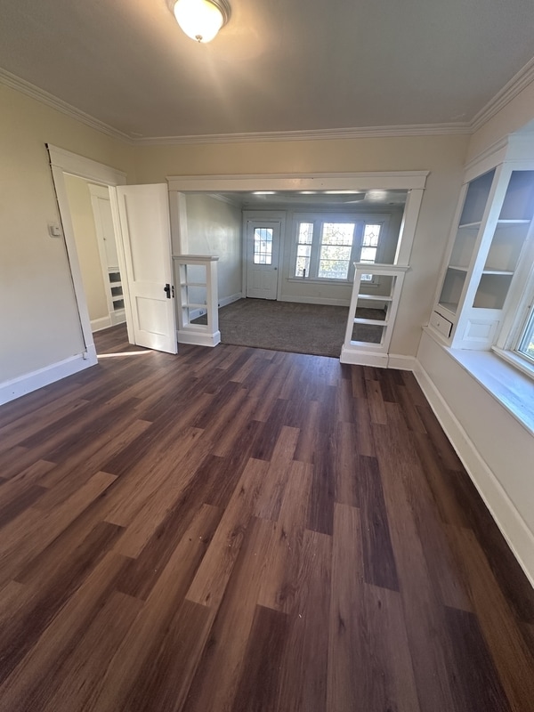 Foto del edificio - 9604 Manor Ave