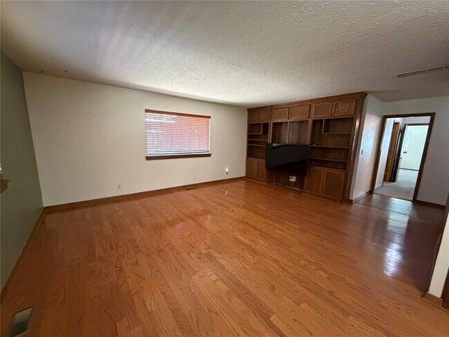 Foto del edificio - 2517 Chateau Dr