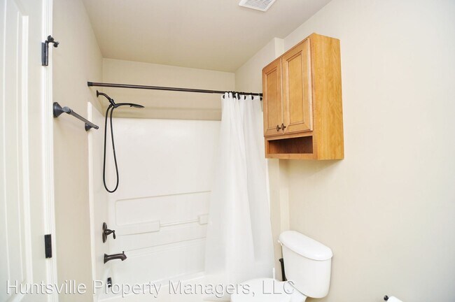 Building Photo - 3 br, 2 bath House - 203 Valleyside Drive