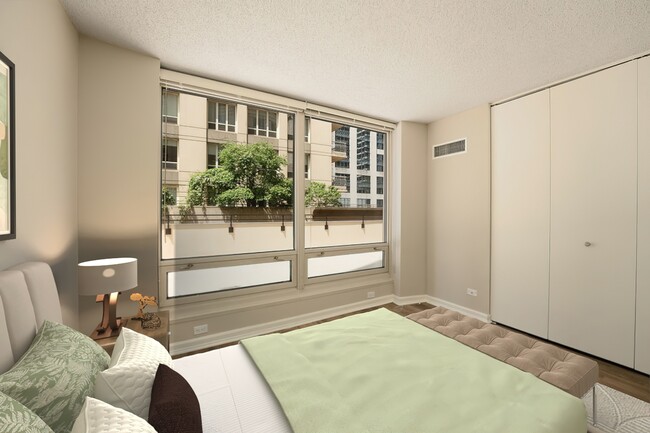 2BR, 2BA with Terrace - 750 N. Rush