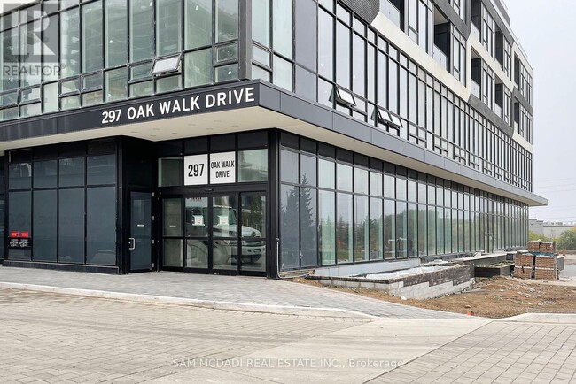 Building Photo - 297-1297 Oak Walk Dr