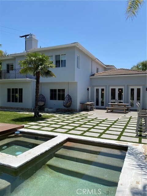 Foto del edificio - 17401 Oak Creek Ct