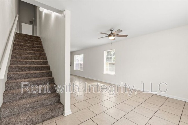 Foto del edificio - 735 Putnam Dr