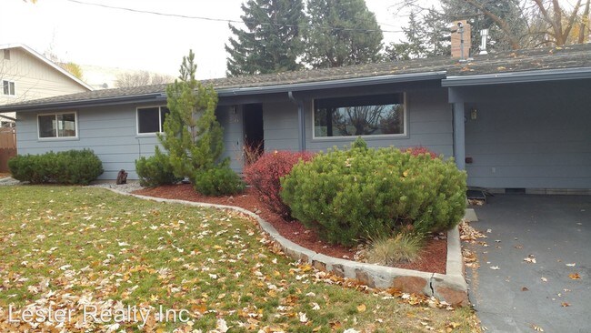 Building Photo - 3 br, 2 bath House - 6250 Juniper Way