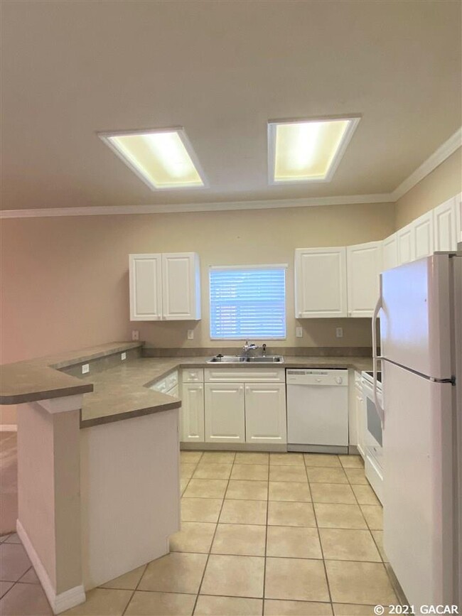 Building Photo - 7977 NW 50th Way