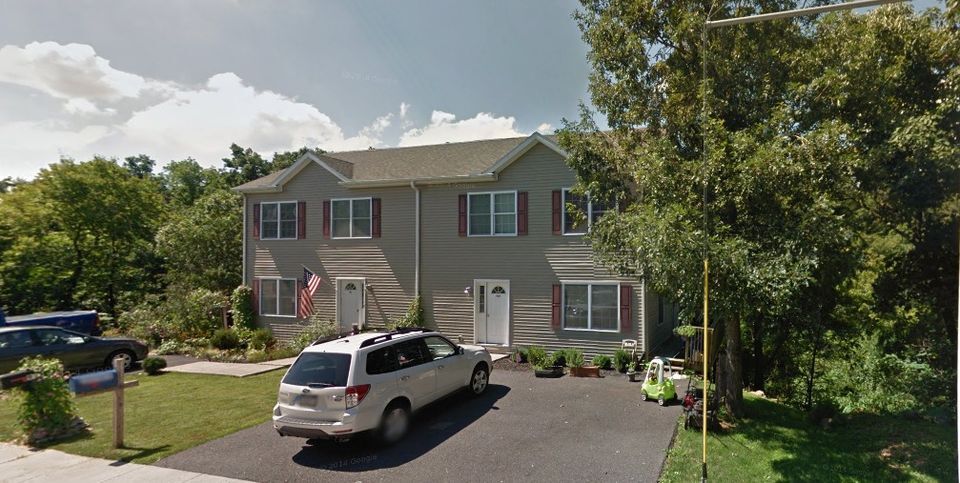 Primary Photo - 909 Chester Rd