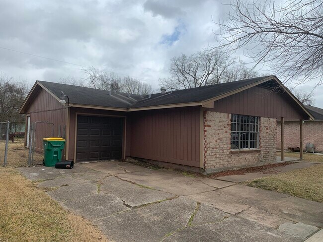 Foto del edificio - 1900 Superior St