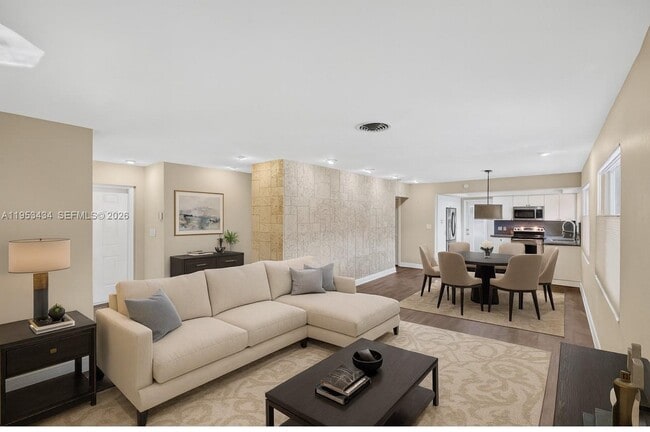 Photo - 539 Menendez Ave House