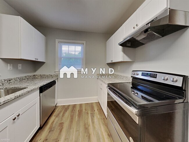 Building Photo - 3 br, 1 bath House - 2036 Oaklawn Ave