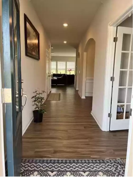 Foto del edificio - 1713 Wildwood Terrace Trl