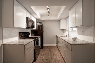 Building Photo - 8787 Hammerly Blvd