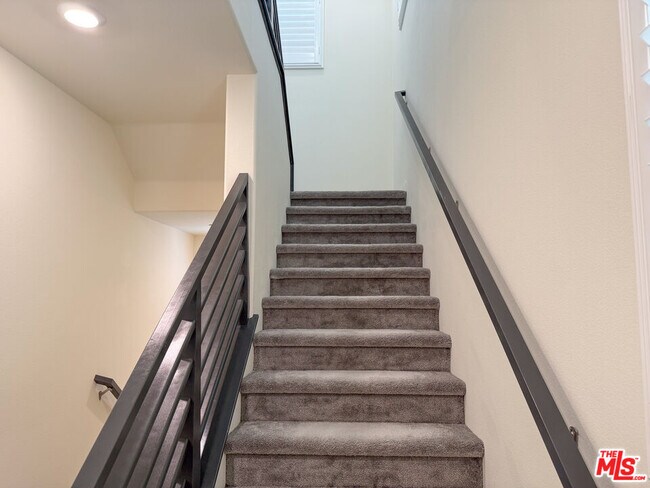 Foto del edificio - 8271 Spirit St