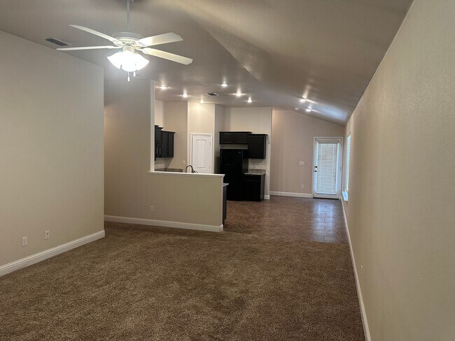 Building Photo - Milwaukee Ridge Gem with Open Living & Resort-Style Amenities