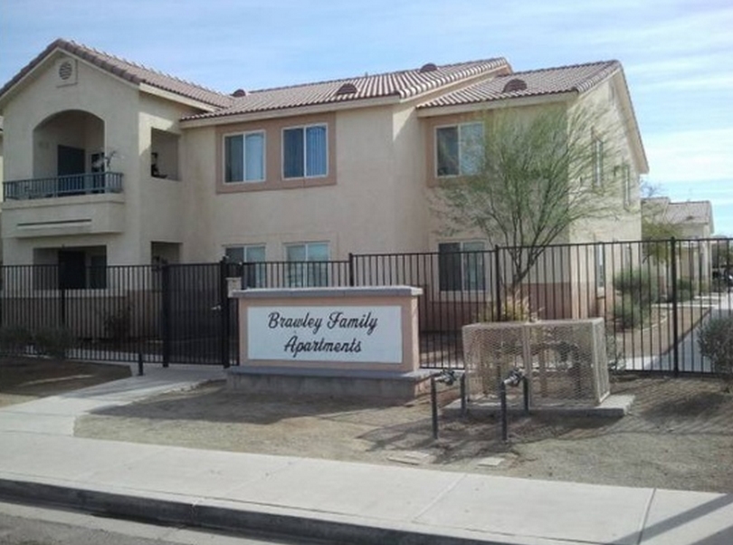 Foto principal - Brawley Family Apartments