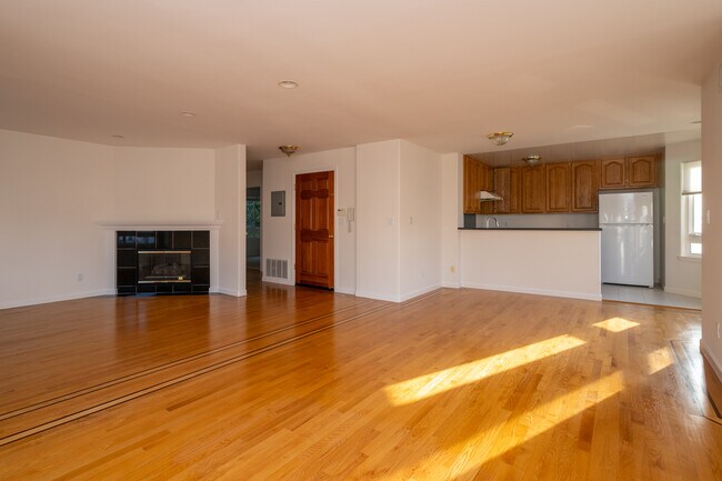 Foto del edificio - 1701 Judah St