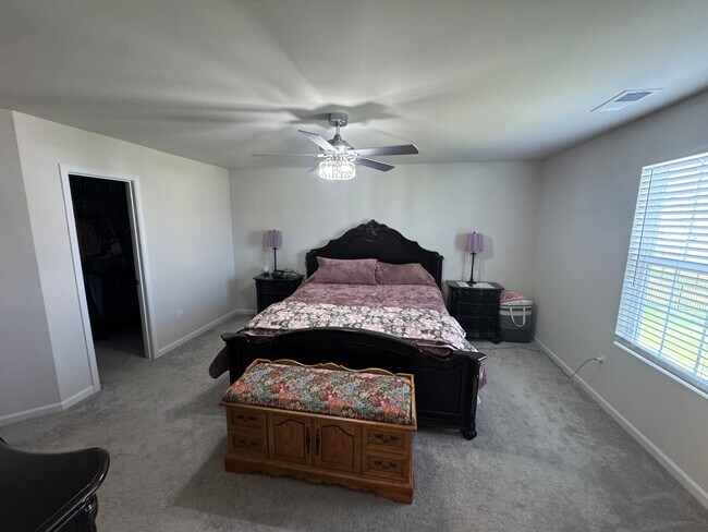 Building Photo - 2362 Trollinger Dr