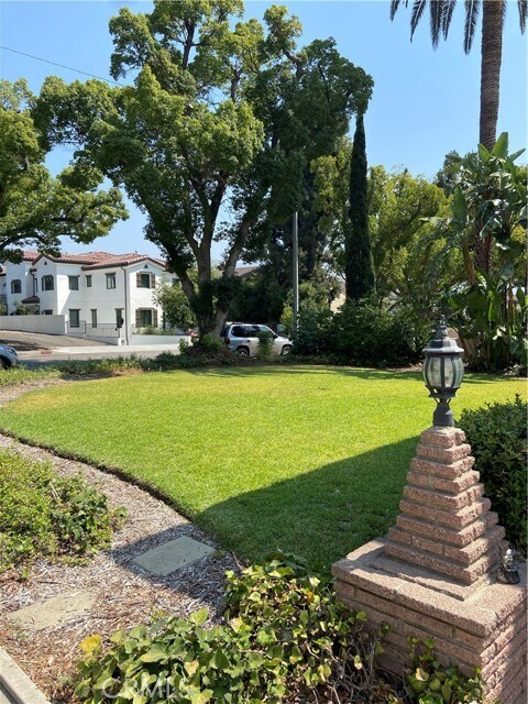 Foto del edificio - 1032 Arcadia Ave