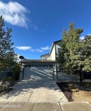Building Photo - 1279 Par Three Dr