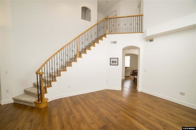 Building Photo - 2150 Peavine Creek Rd