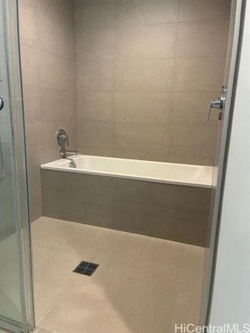 Building Photo - 1000 Auahi St