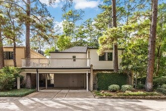 Building Photo - 201 Vanderpool Ln