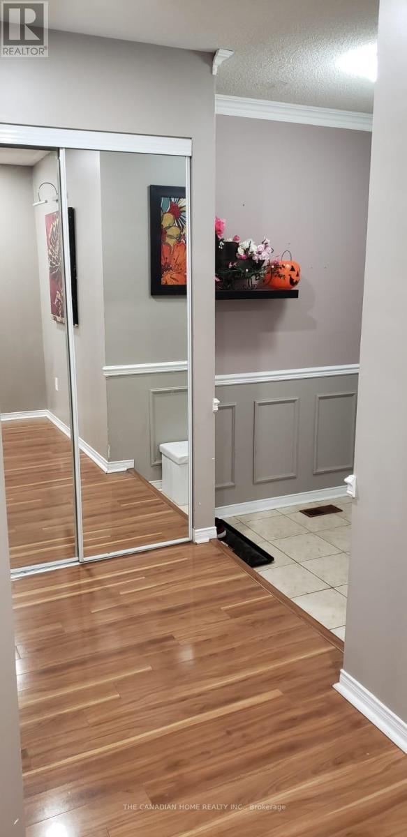 Building Photo - 33 Baha Crescent