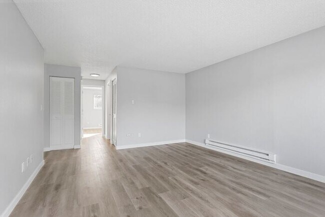 Foto del edificio - Pine Tree Lane Apartments – Comfortable Li...