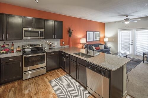 Foto del edificio - 715 W Slaughter Ln