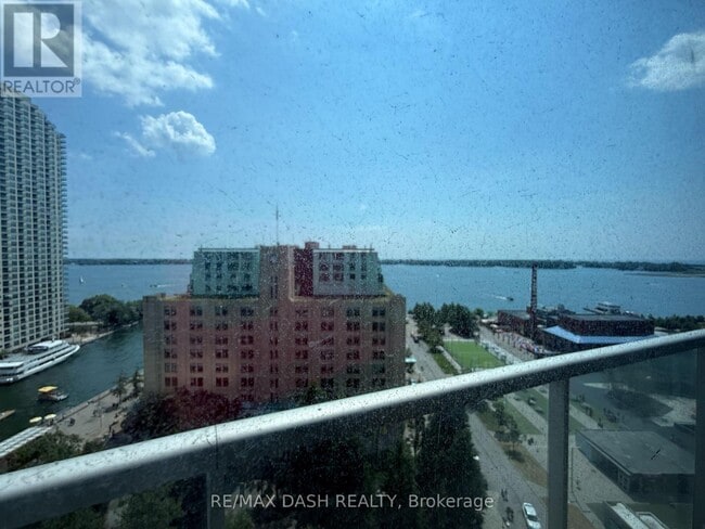 Building Photo - 208 Queens Quay W