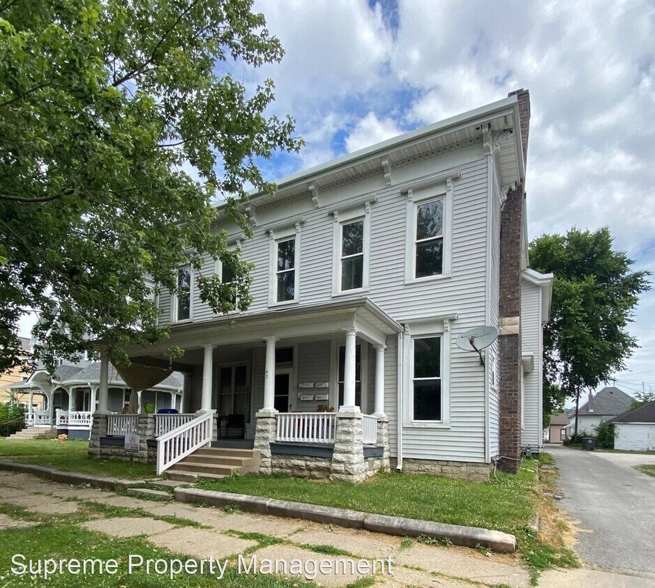 40 E Mechanic St, Shelbyville, IN 46176 Apartment for Rent in