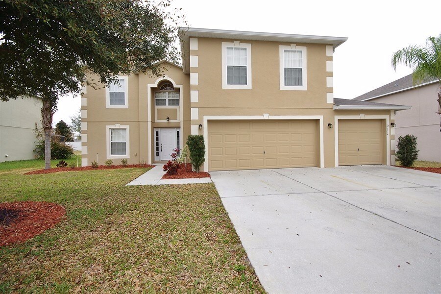 Primary Photo - 2414 Palmetto Ridge Cir