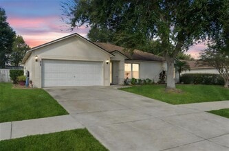 Building Photo - 886 Scenic View Cir