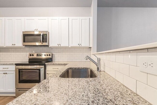 Building Photo - 26136 Northland Crossing Dr
