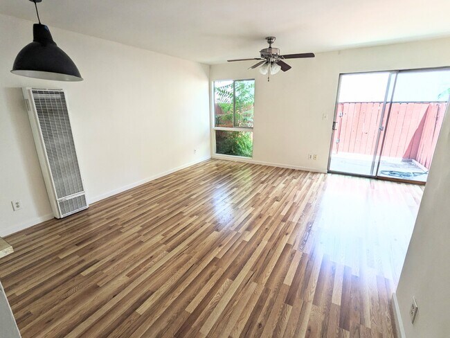 Foto del edificio - 241 S Ave 57