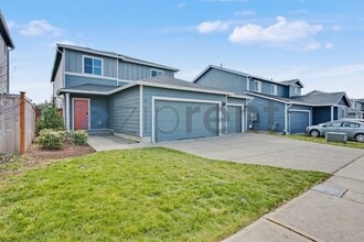 Building Photo - 9168 Candytuft Ln SE