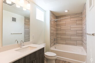 1BD, 1BA - 1,122SF - Allaso Journal Center