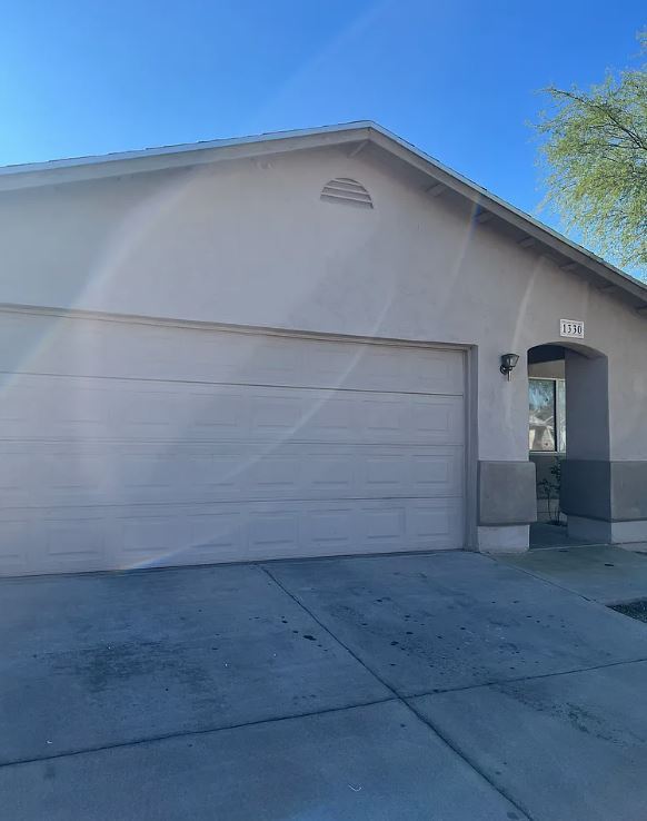 Foto del edificio - 1330 E Lark Way