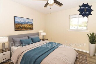 Building Photo - 2425 Ashmore Ave