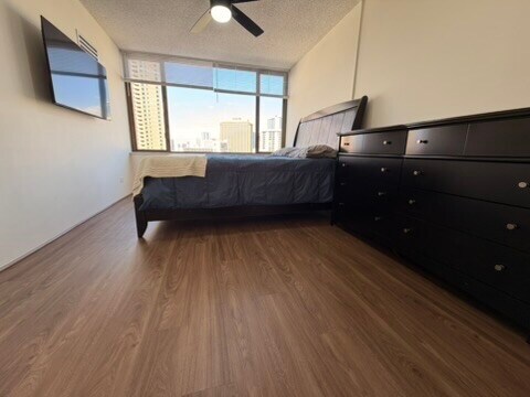 Foto del edificio - 411 Hobron Ln