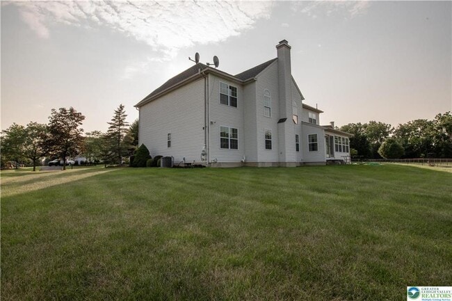 Building Photo - 4290 Crosswinds Dr