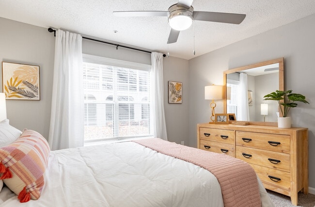 Building Photo - Arium Lenox Park