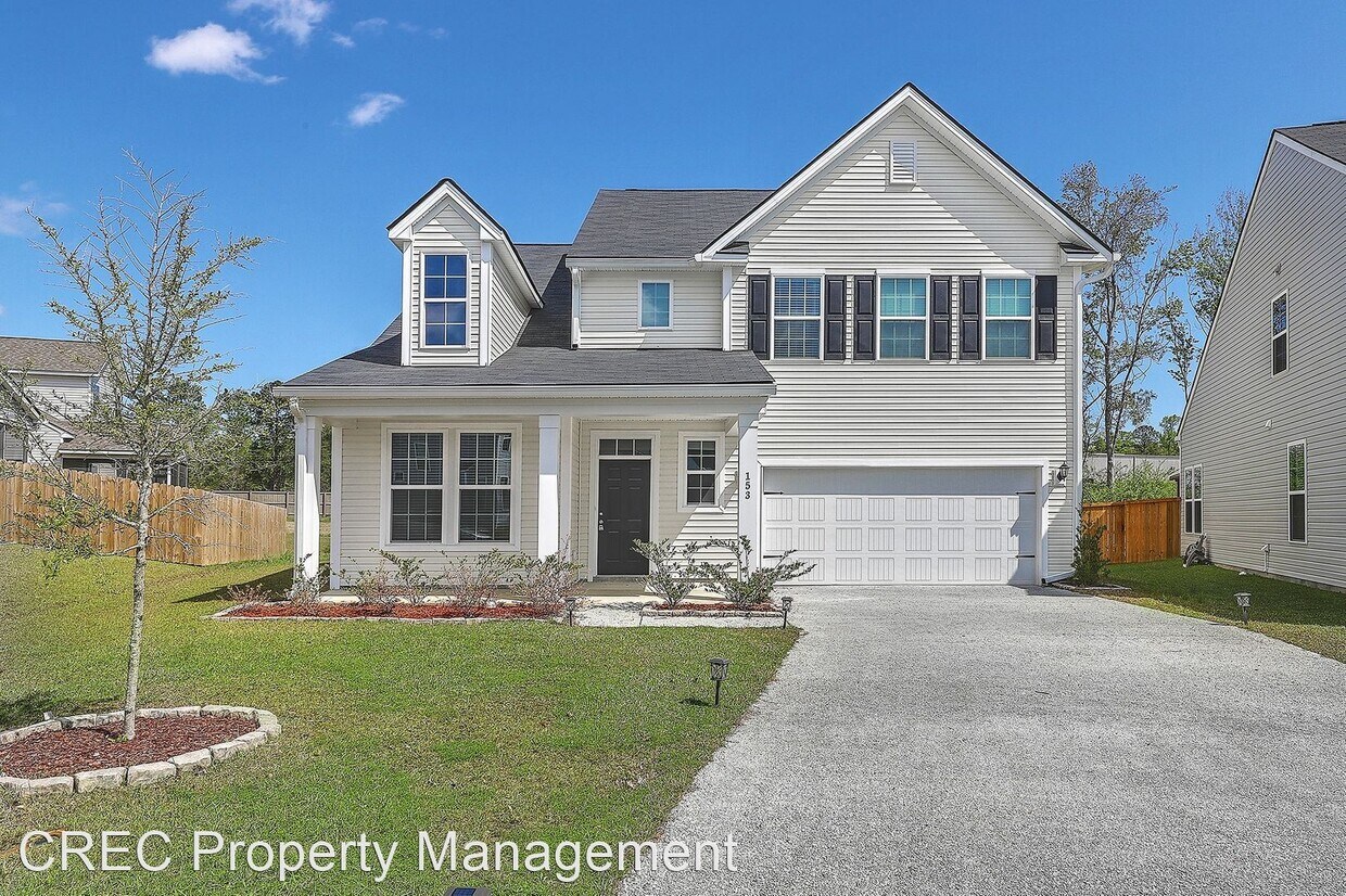 3 br, 2.5 bath House 153 Sugeree Drive House Rental in Moncks Corner, SC
