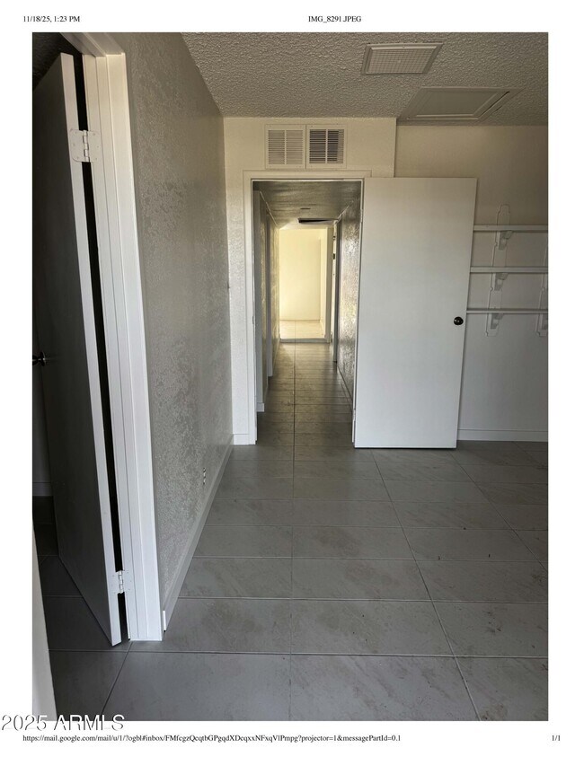 Foto del edificio - 804 W Magnolia St