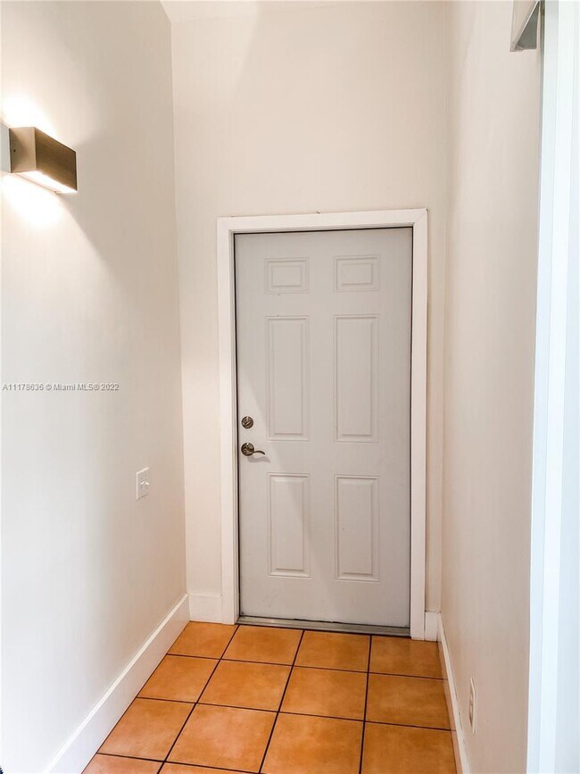Building Photo - 10103 SW 134th Pl  0 Miami Fl 33186