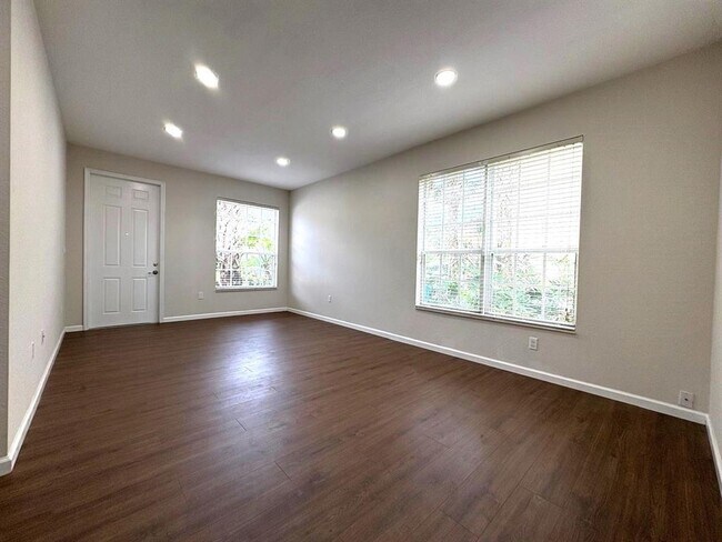 Foto del edificio - 3245 NW 31st Terrace